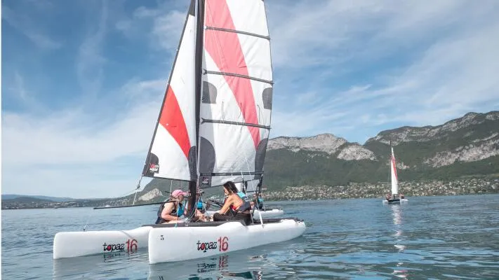 Régate en catamaran lac Annecy