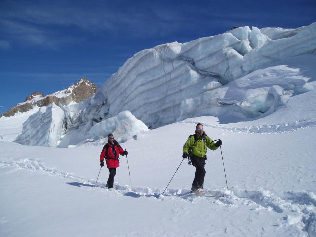 Ski touring 