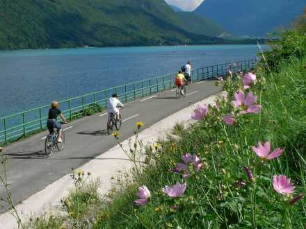 piste cyclable annecy